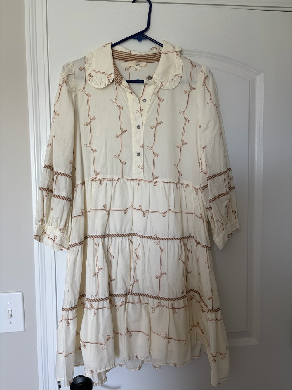 Entro Cream Tiered Women's Dress